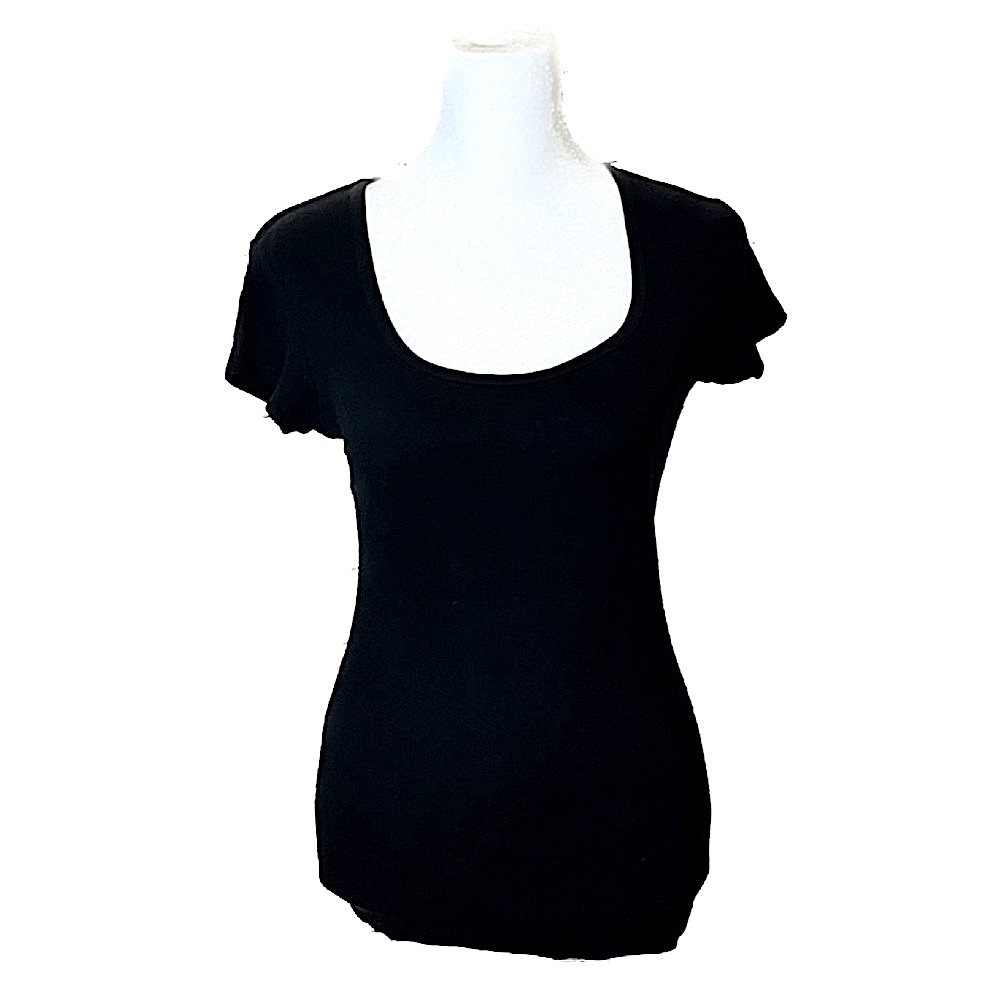 District Threads Black Ribbed Fitted Scoop Neck TShirt Womens Size Small